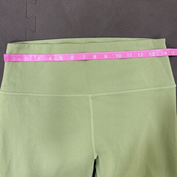 Lululemon Align HR Pant 25" Scalloped Hem -Light Green Size 10 Bnfts Charity - Picture 6 of 8